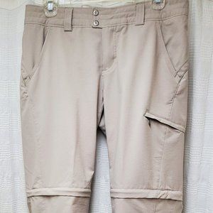 Women's Columbia Convertible Hiking Trail Pants Shorts Beige, Size 6 Sho…